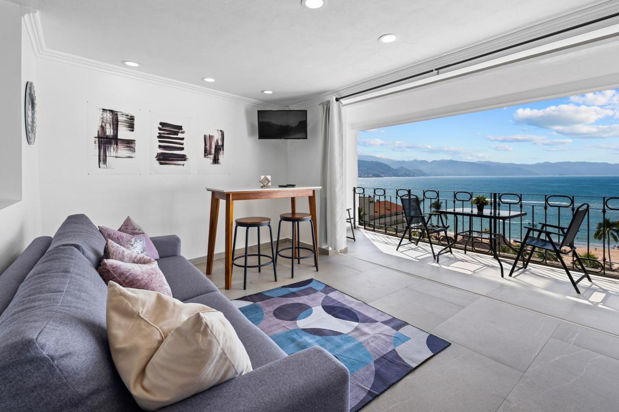 Luxury Condo Just Steps Away From The Beach! Puerto Vallarta Kültér fotó